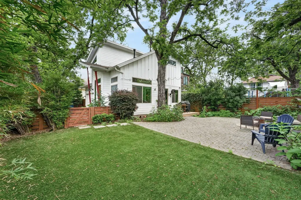 2601 Willow Street Austin TX 78702