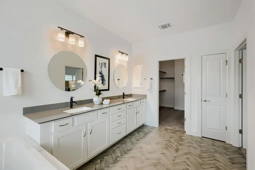 4707 Vaughan Street Austin TX 78723