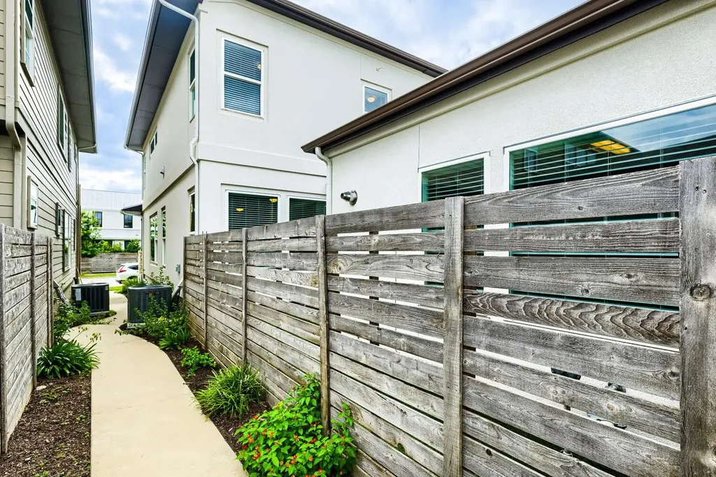 4707 Vaughan Street Austin TX 78723