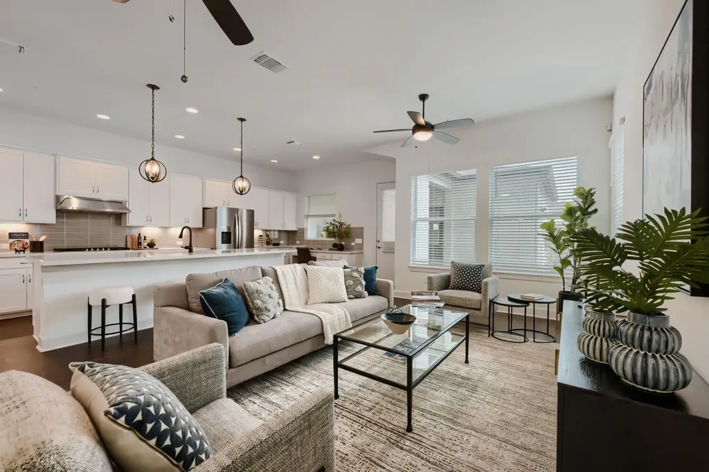 4707 Vaughan Street Austin TX 78723