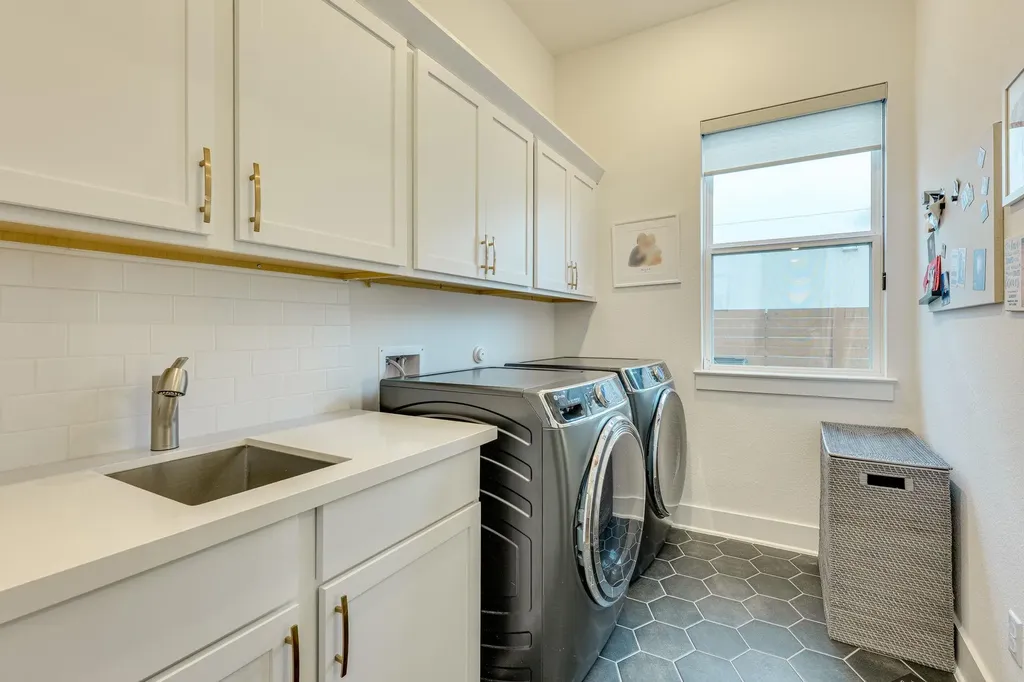 3409 Tswana Drive Leander TX 78641