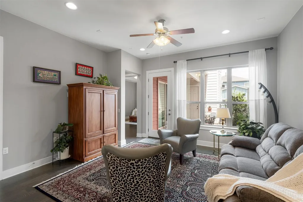 4533 Berkman Drive Austin TX 78723