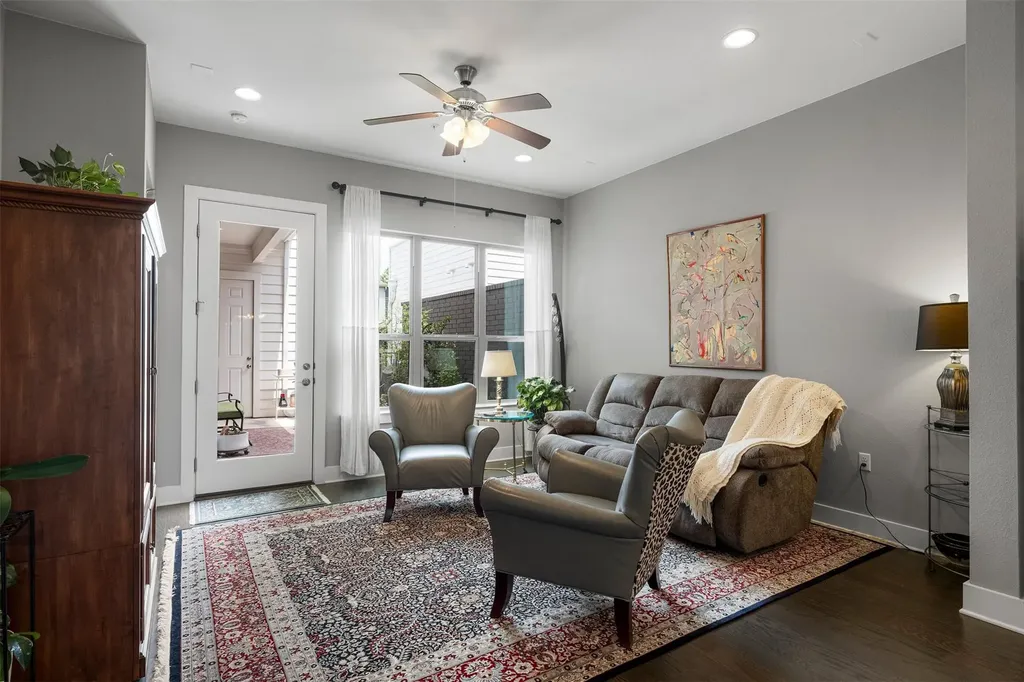 4533 Berkman Drive Austin TX 78723