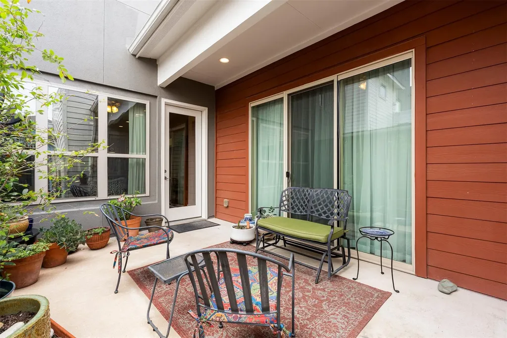 4533 Berkman Drive Austin TX 78723