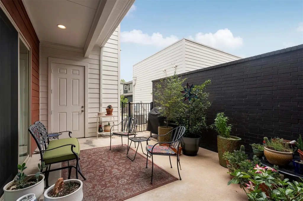 4533 Berkman Drive Austin TX 78723