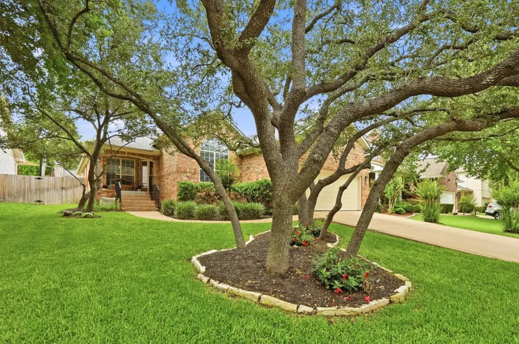 12909 Majestic Oaks Drive Austin TX 78732