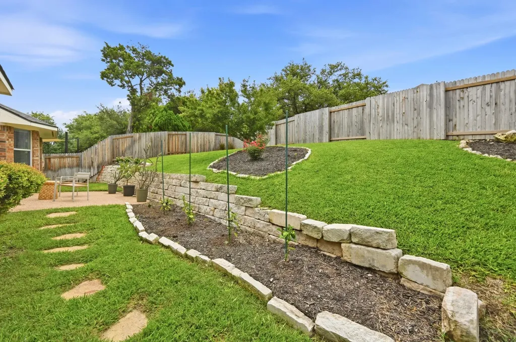 12909 Majestic Oaks Drive Austin TX 78732