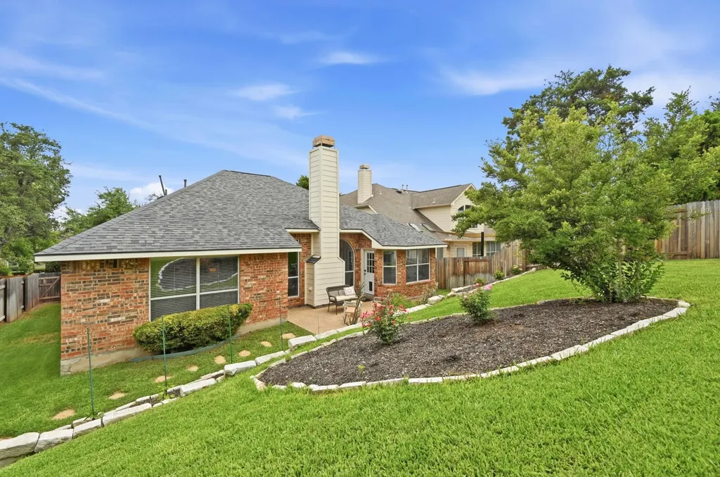 12909 Majestic Oaks Drive Austin TX 78732
