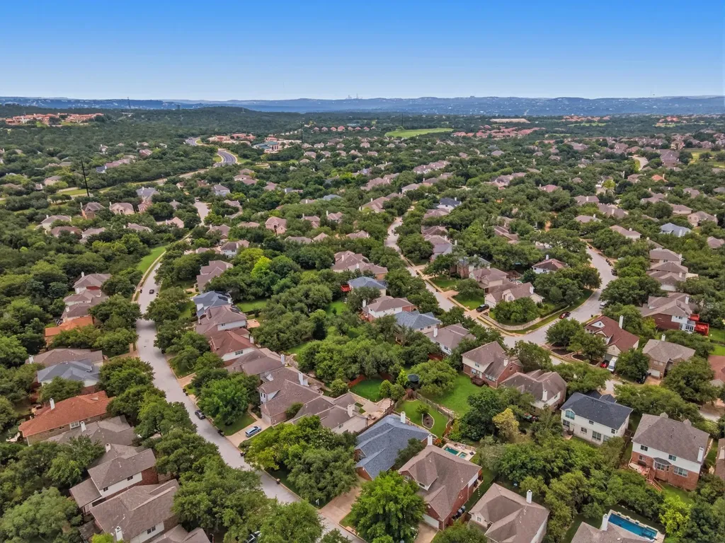 12909 Majestic Oaks Drive Austin TX 78732