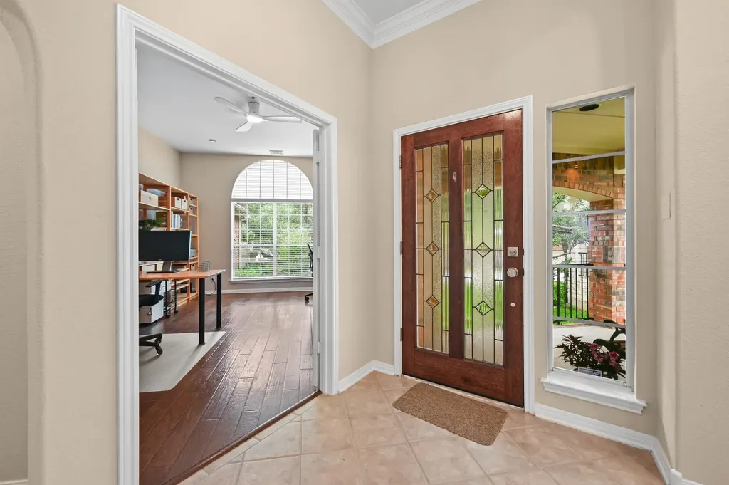 12909 Majestic Oaks Drive Austin TX 78732
