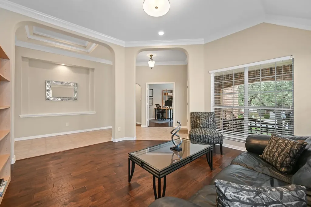 12909 Majestic Oaks Drive Austin TX 78732