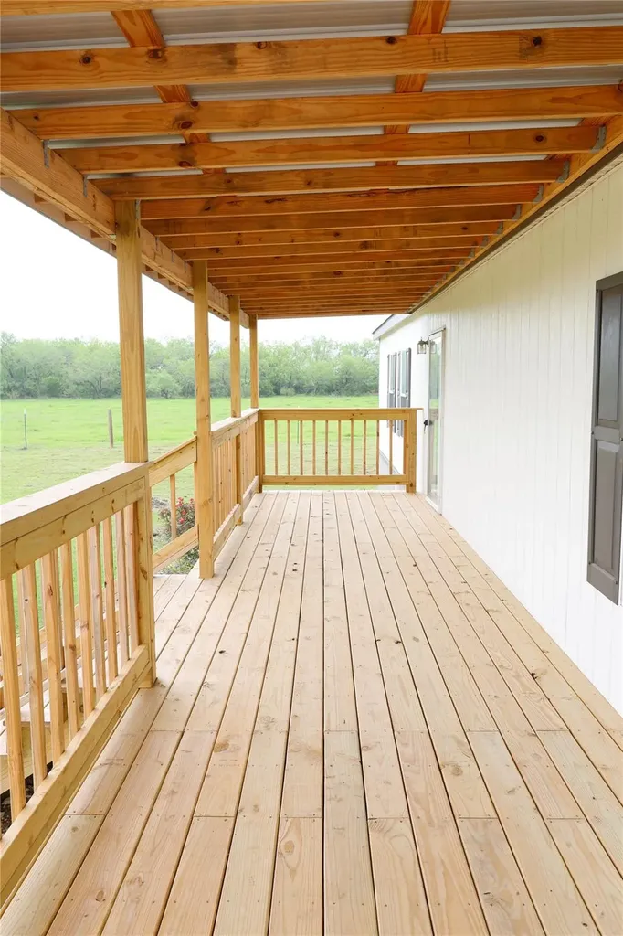 325 Lytton Lane Dale TX 78616