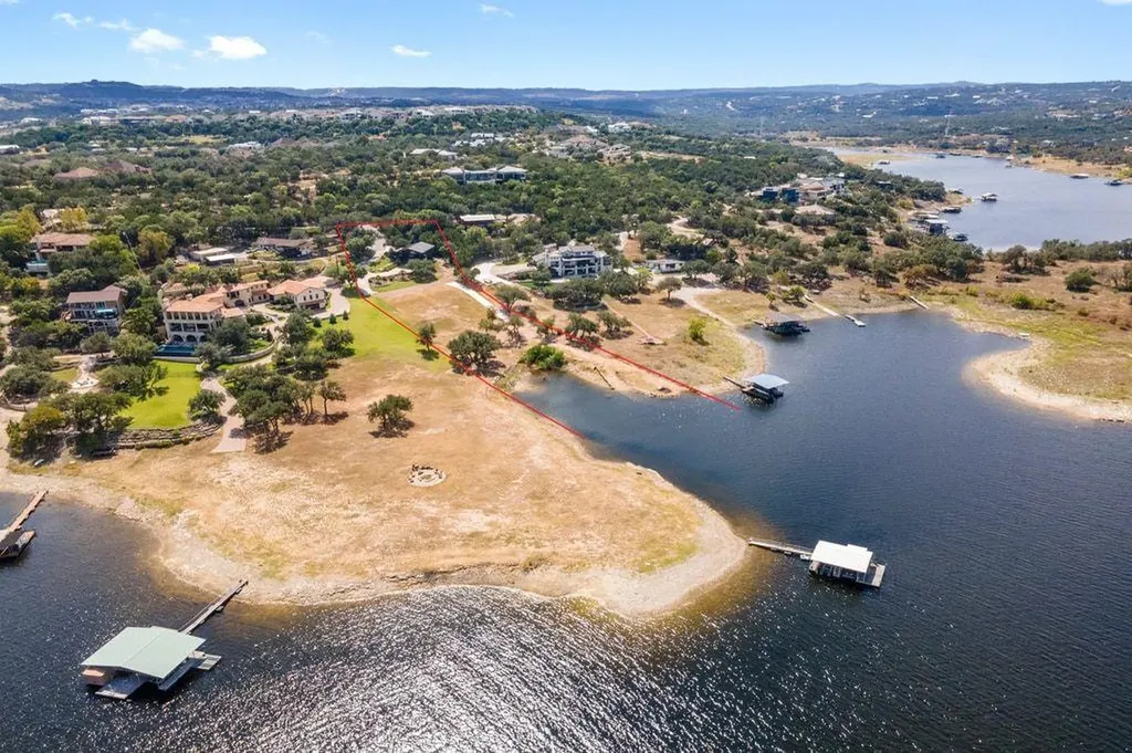 19833 Lakehurst Loop Spicewood TX 78669