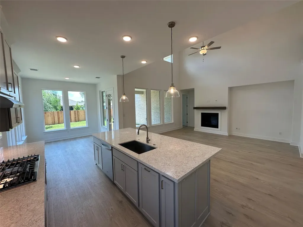 182 Five Mile Creek Way Kyle TX 78640
