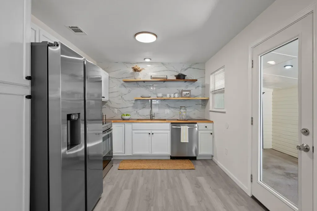 4711 Bandera Road Austin TX 78721
