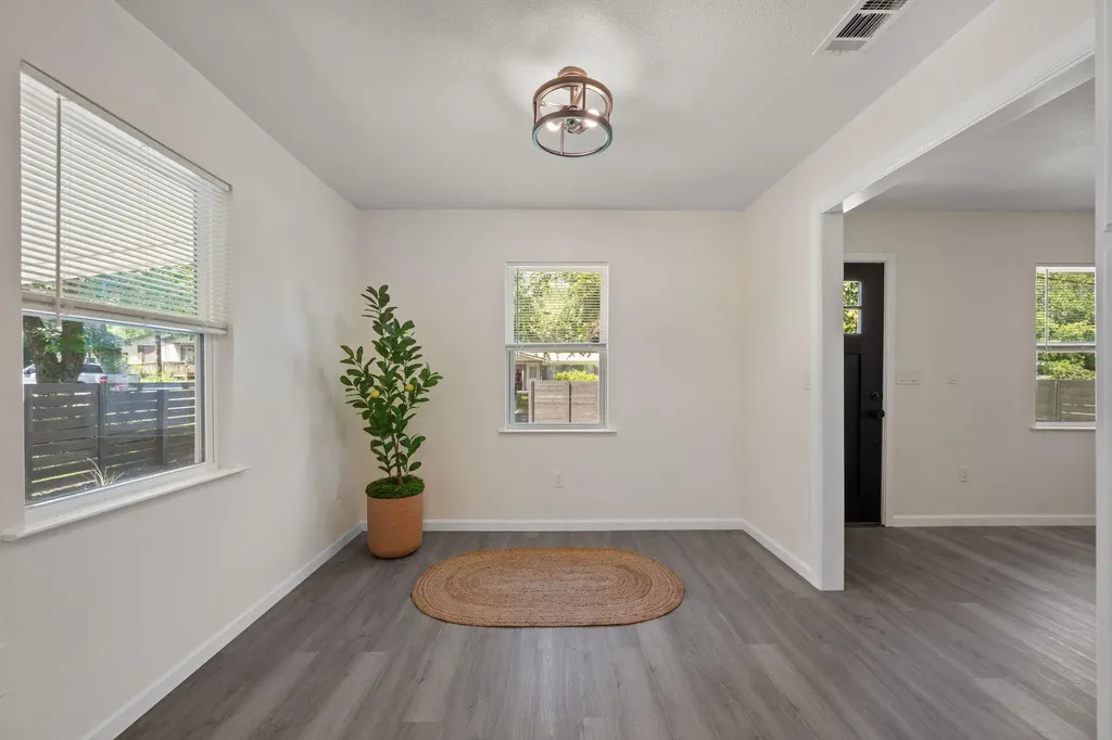 4711 Bandera Road Austin TX 78721