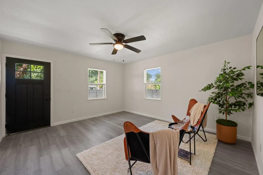 4711 Bandera Road Austin TX 78721
