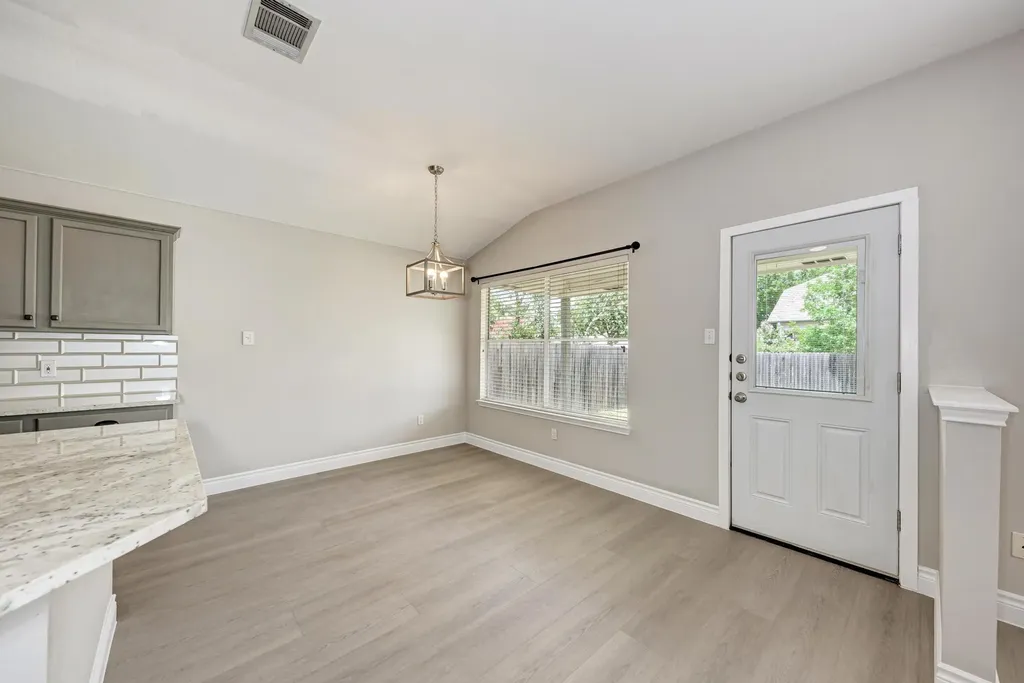 4408 Tello Path Austin TX 78749