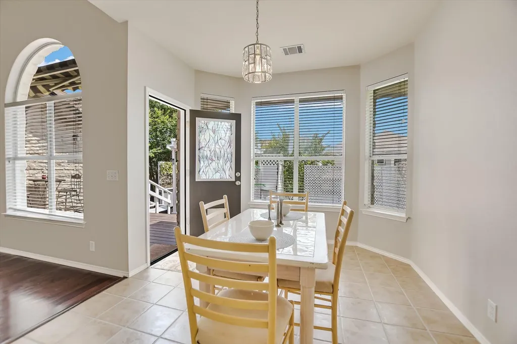 11524 Emerald Falls Drive Austin TX 78738