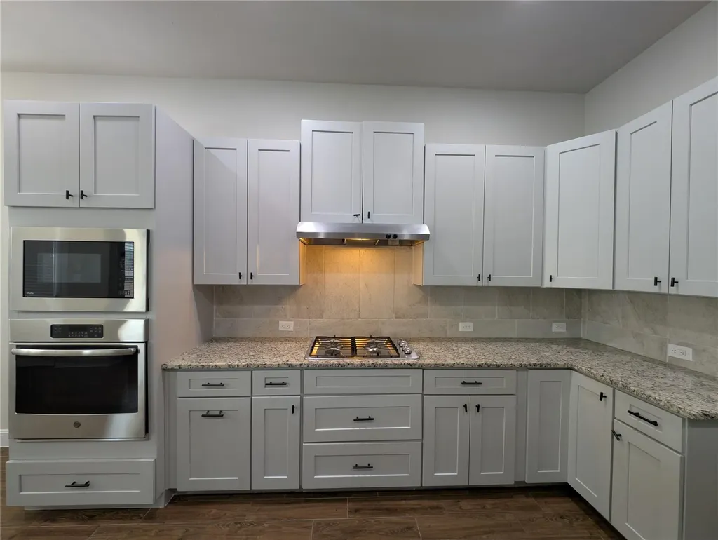 3112 Bouchette Cove Leander TX 78641
