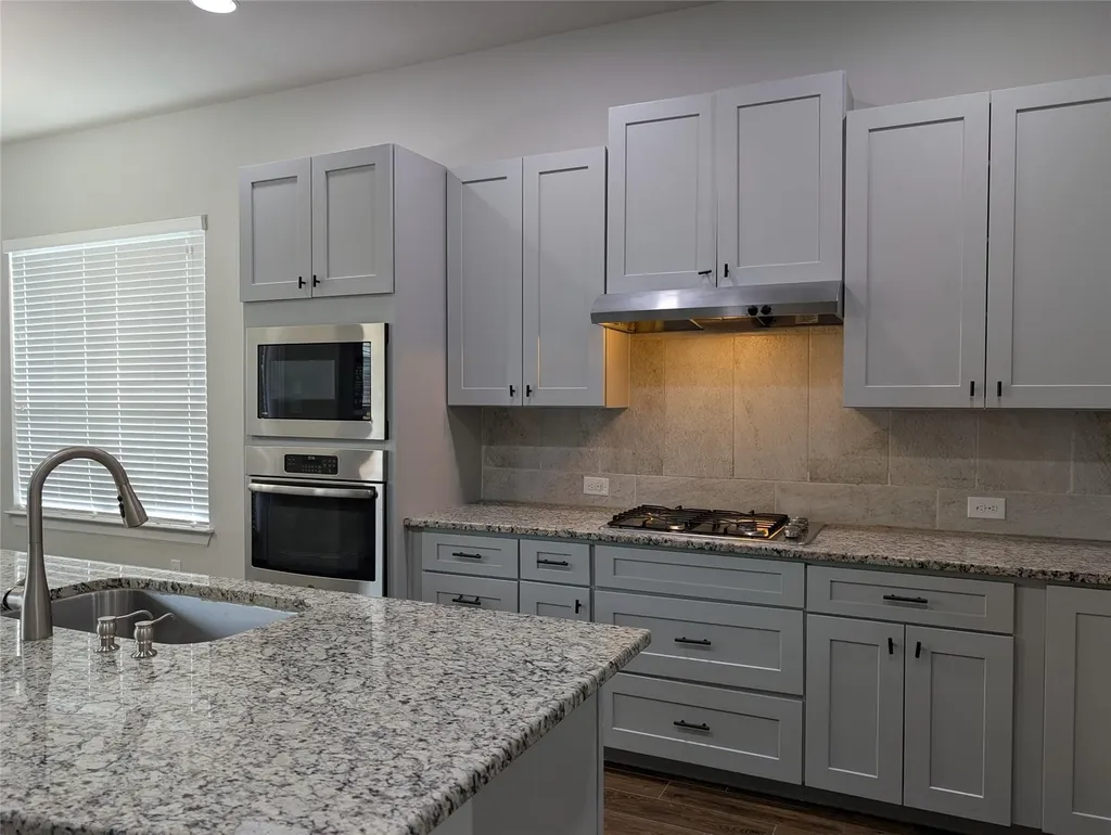 3112 Bouchette Cove Leander TX 78641