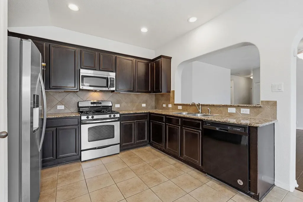 8541 Inca Dove Drive Austin TX 78729