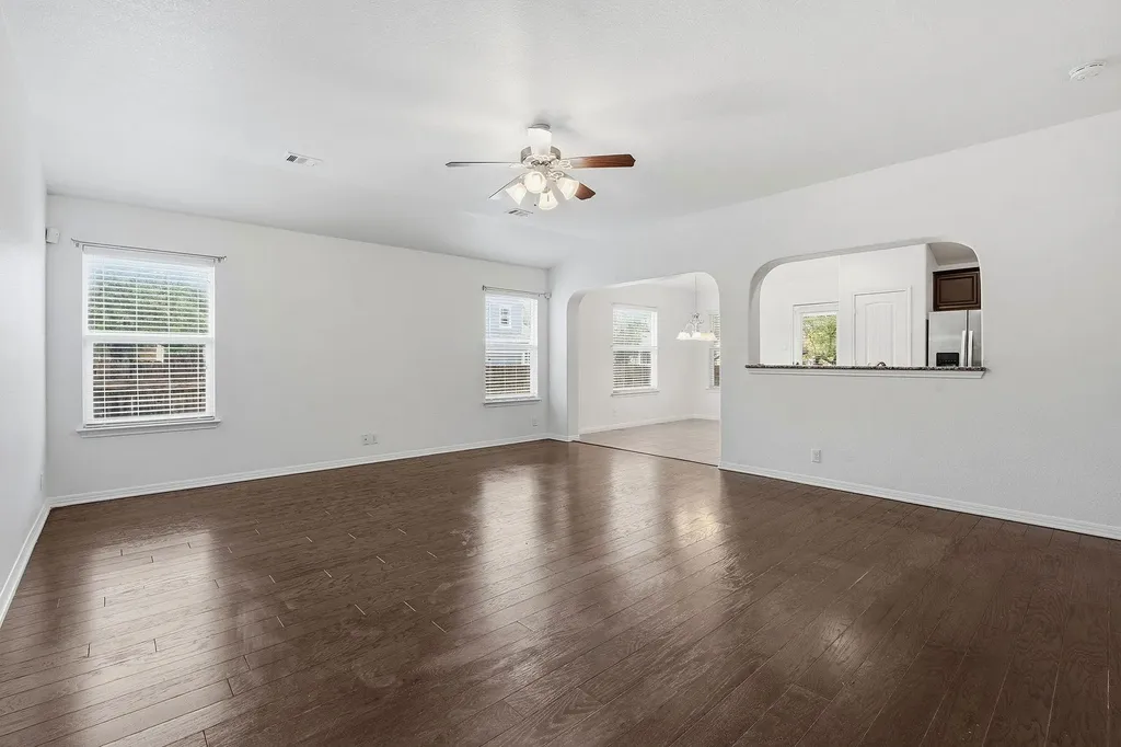 8541 Inca Dove Drive Austin TX 78729