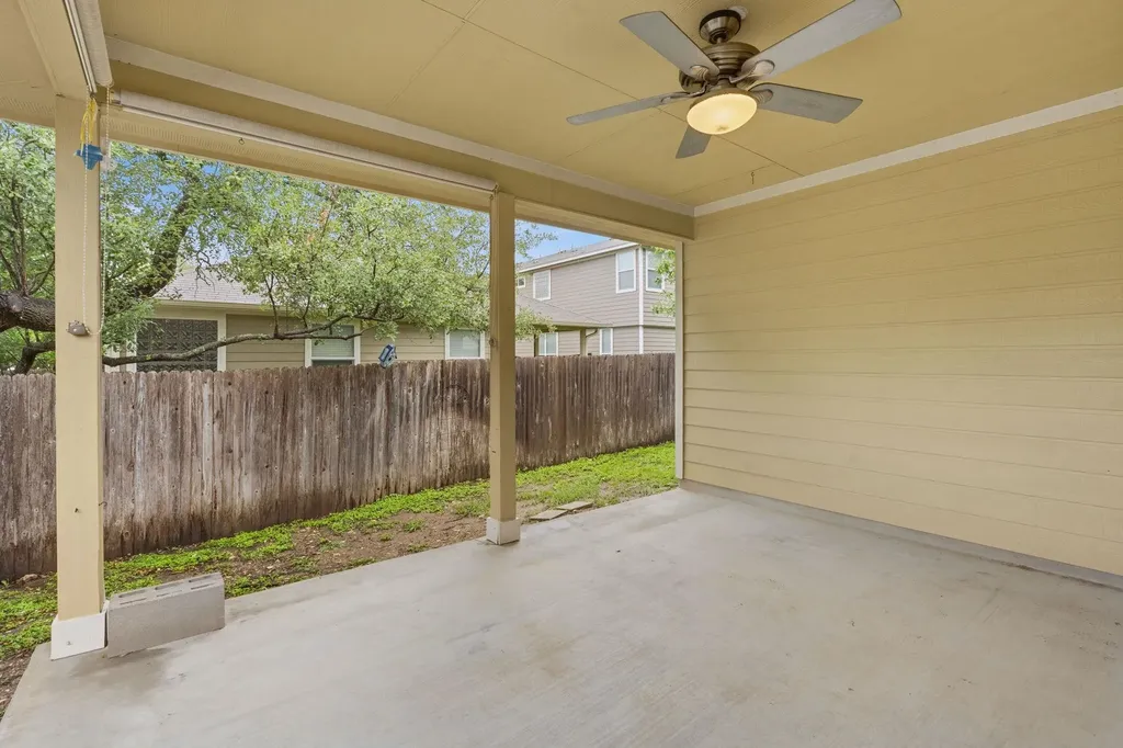 8541 Inca Dove Drive Austin TX 78729