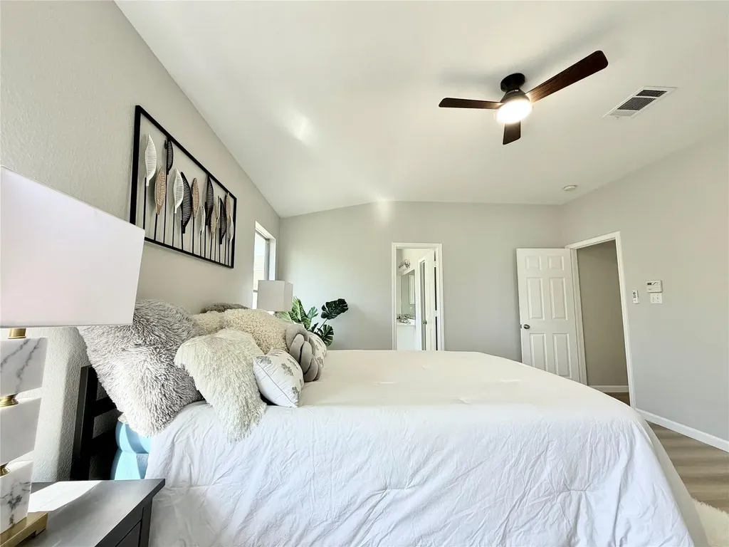 2417 Hallie Lane Round Rock TX 78664