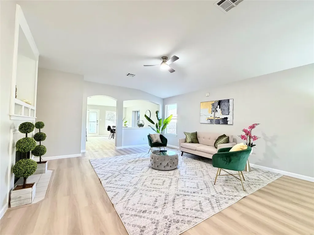 2417 Hallie Lane Round Rock TX 78664
