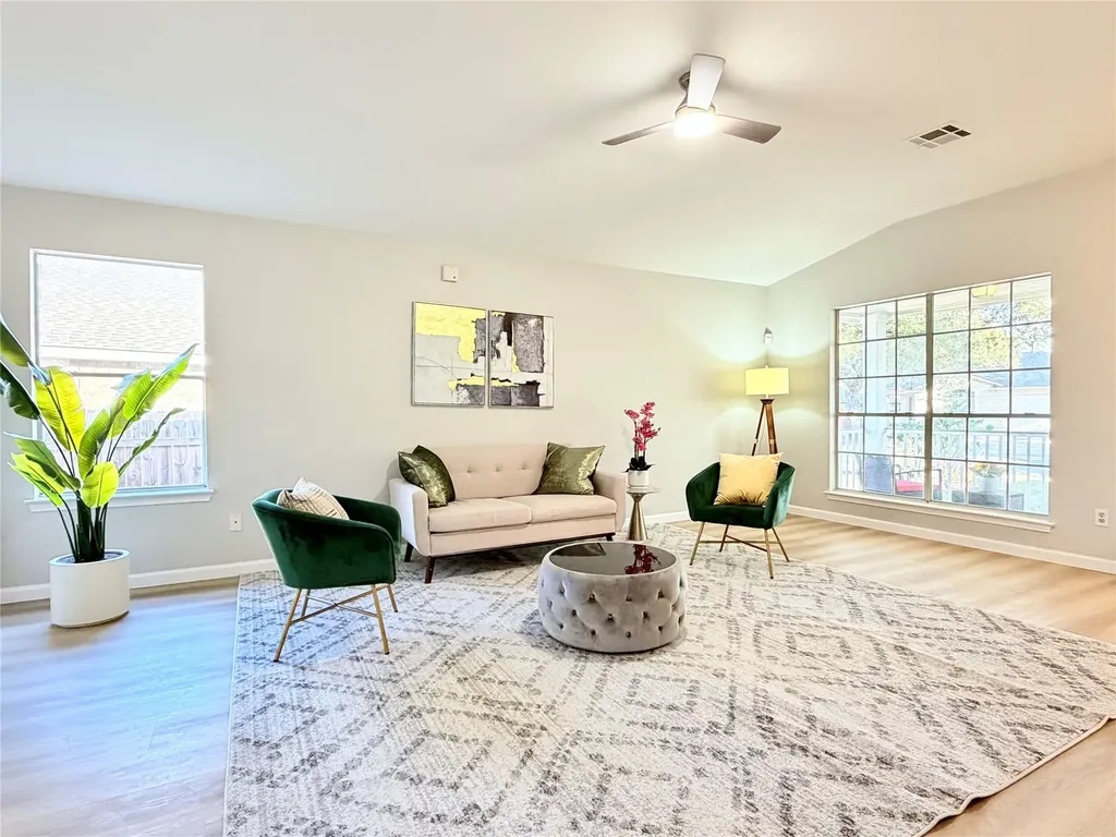2417 Hallie Lane Round Rock TX 78664