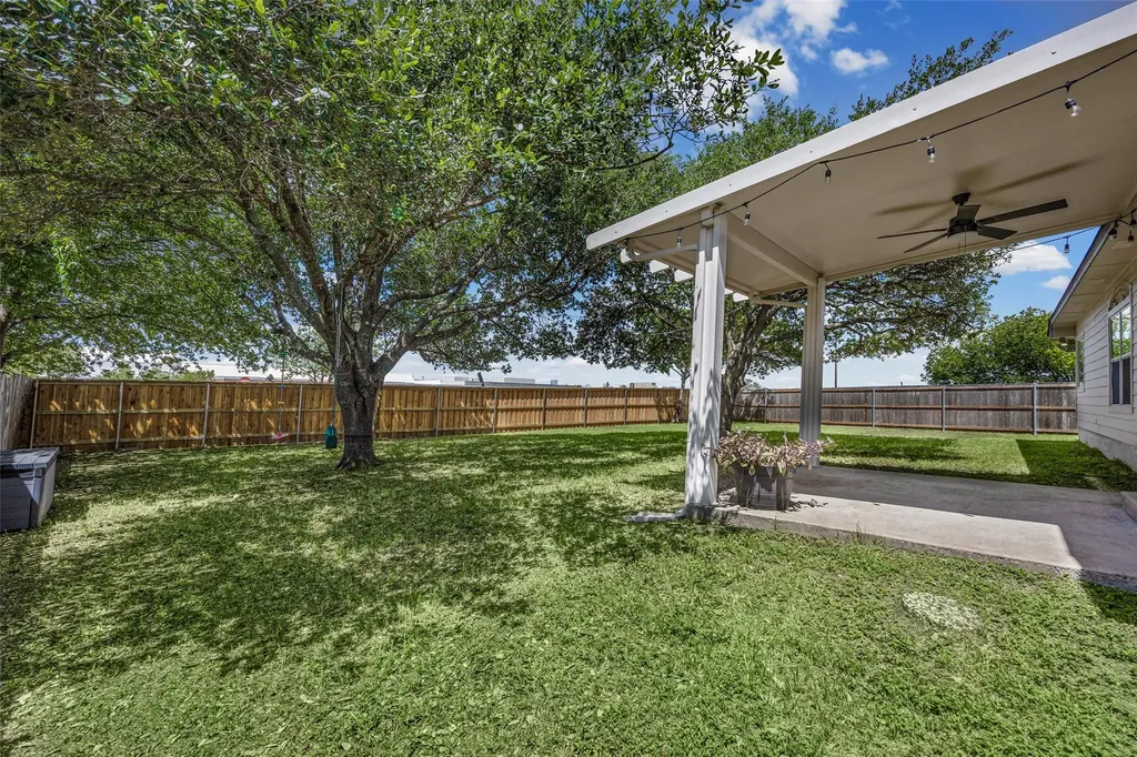 1524 Lochaline Loop Pflugerville TX 78660