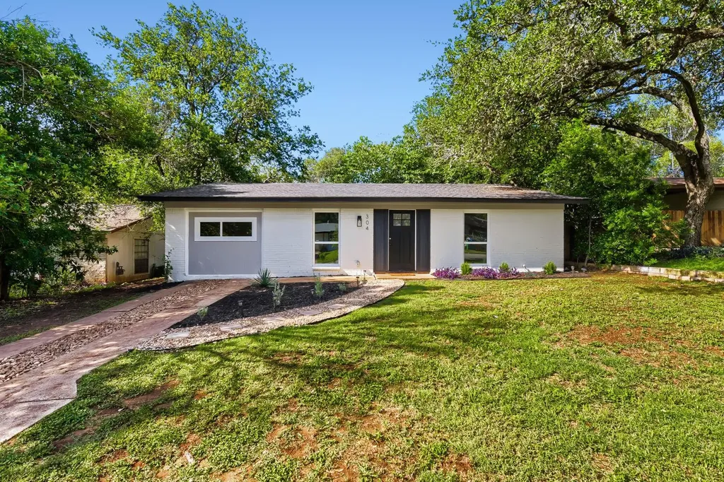 304 Sheraton Avenue Austin TX 78745