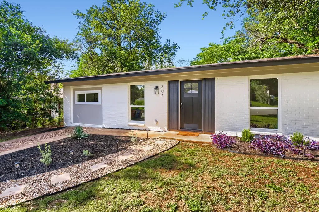 304 Sheraton Avenue Austin TX 78745
