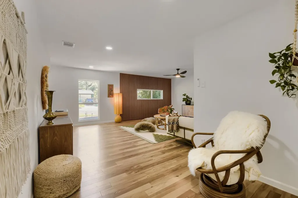 304 Sheraton Avenue Austin TX 78745