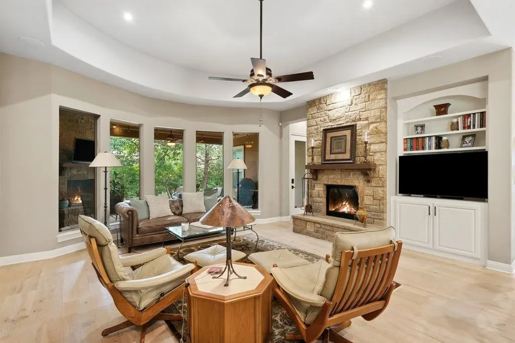 4020 Vail Divide Austin TX 78738
