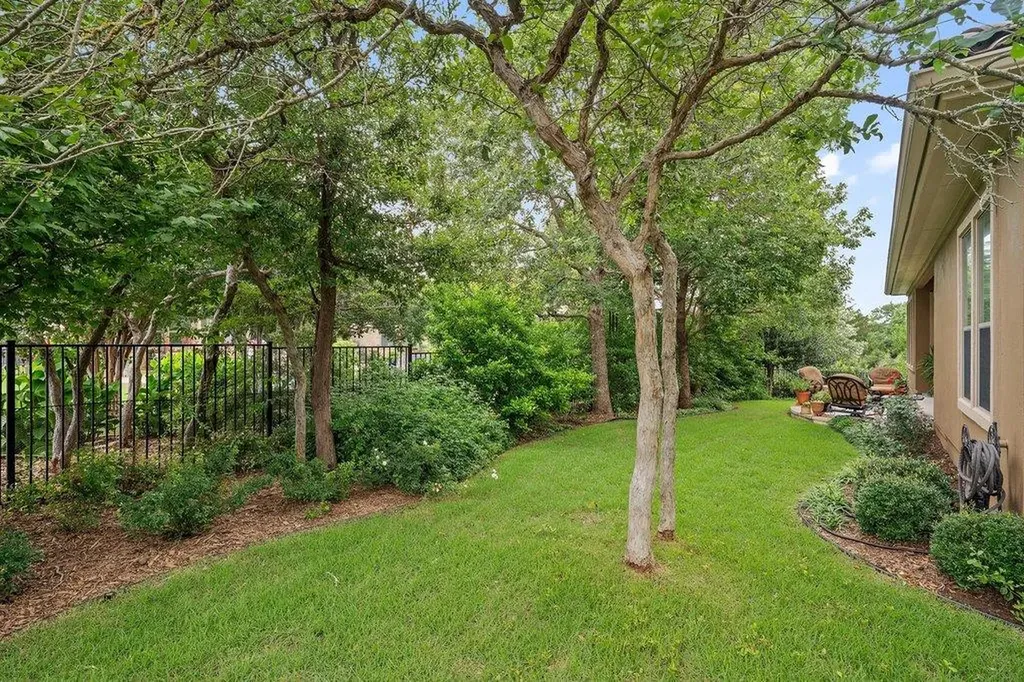 4020 Vail Divide Austin TX 78738