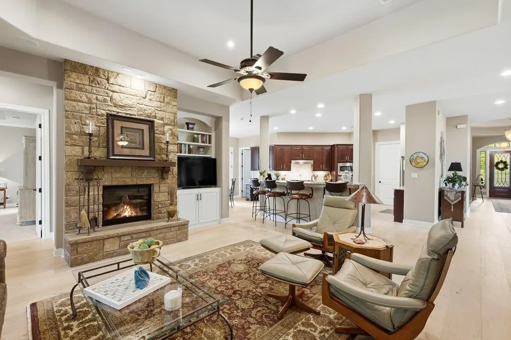 4020 Vail Divide Austin TX 78738