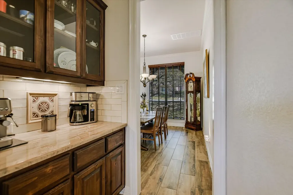 2404 First View Leander TX 78641