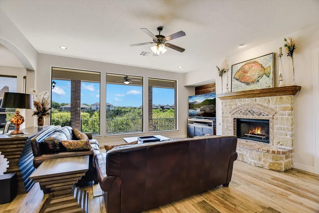 2404 First View Leander TX 78641