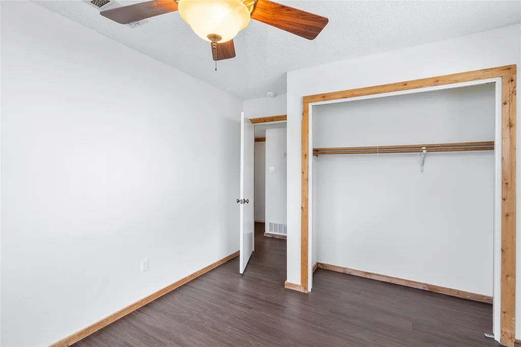 334 Coventry Road Spicewood TX 78669