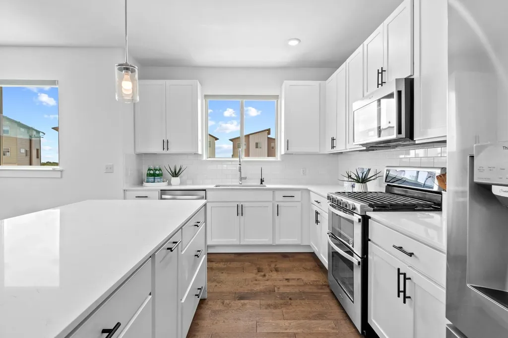 5315 La Crosse Avenue Austin TX 78739
