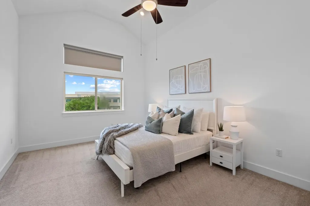 5315 La Crosse Avenue Austin TX 78739