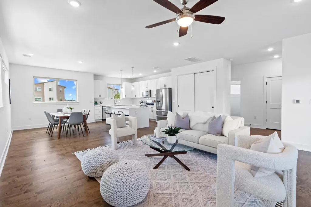 5315 La Crosse Avenue Austin TX 78739