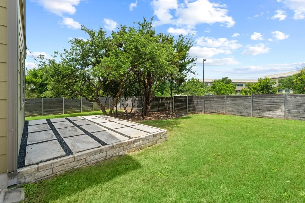 5315 La Crosse Avenue Austin TX 78739