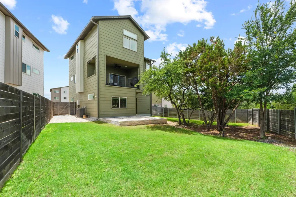 5315 La Crosse Avenue Austin TX 78739