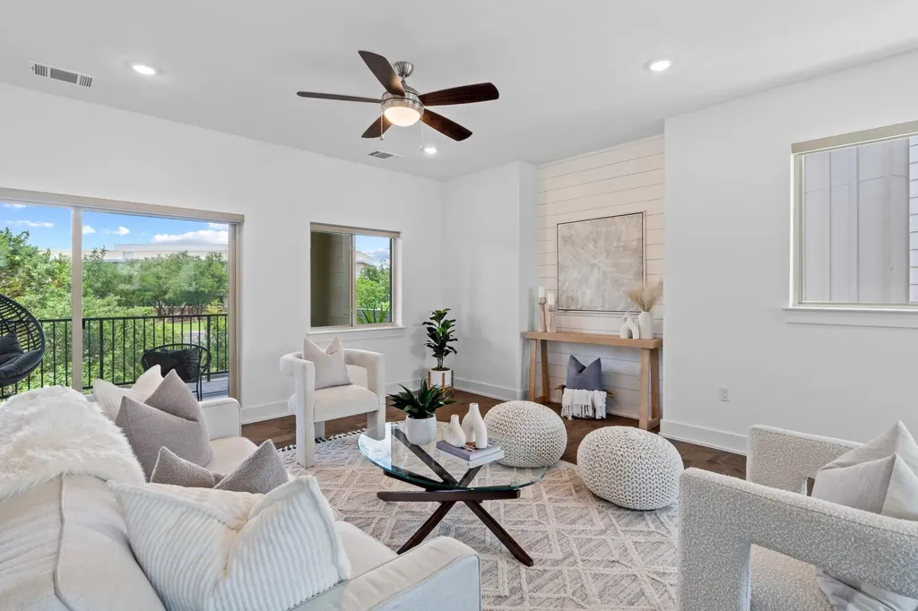 5315 La Crosse Avenue Austin TX 78739