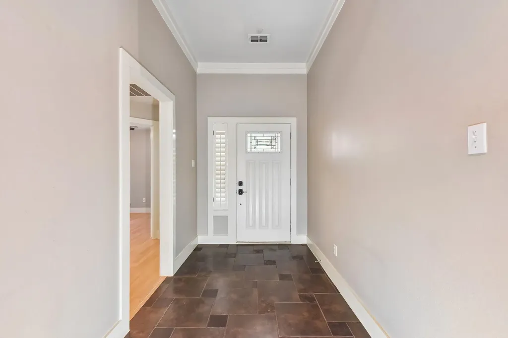 5815 Lomita Verde Circle Austin TX 78749