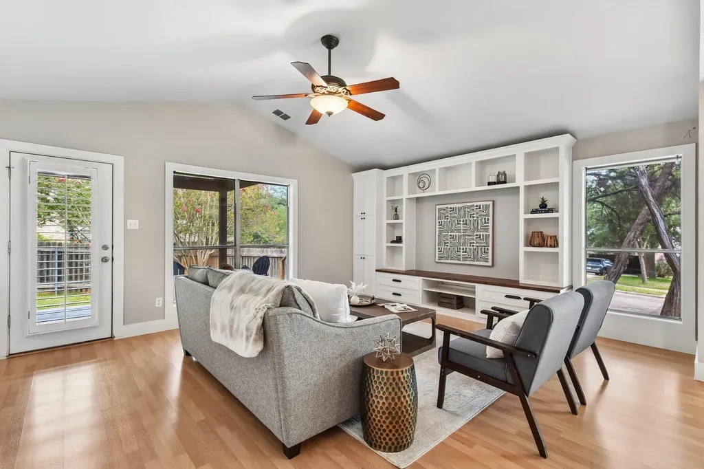 5815 Lomita Verde Circle Austin TX 78749