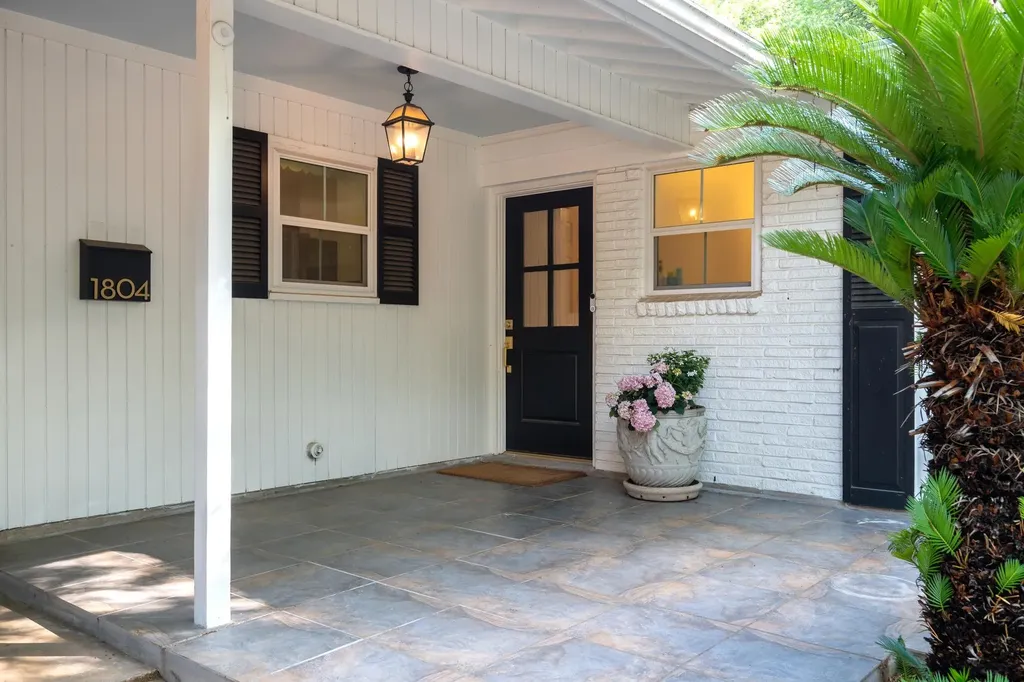 1804 Raleigh Avenue Austin TX 78703